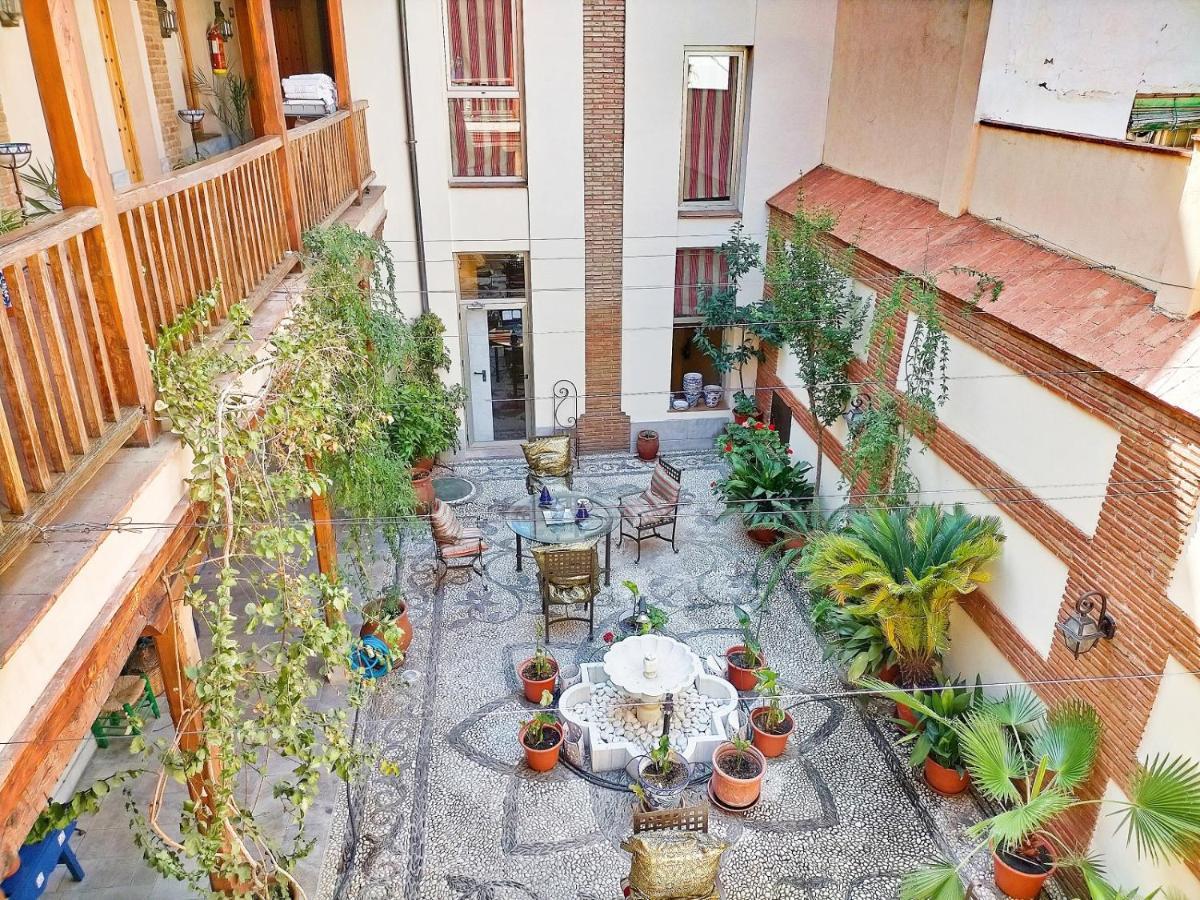 Abadia Hotel — Photos 2